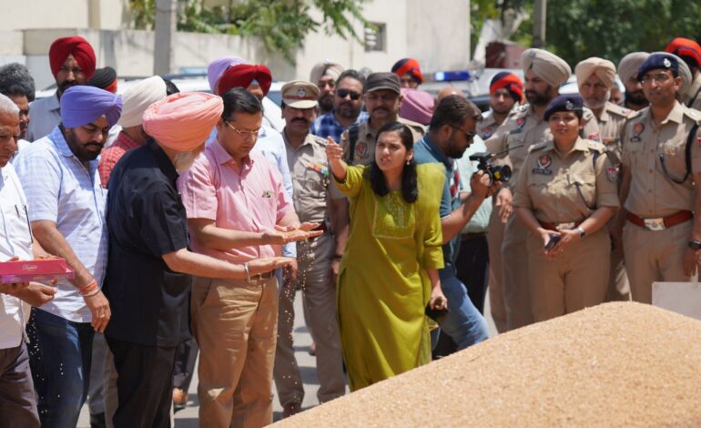 Chief Secretary Anurag Verma visits Grain Market Khanna, takes stock of wheat procurement